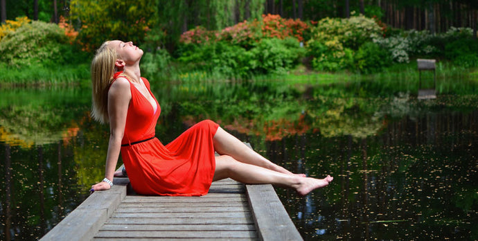 WE THINK HEALTHY & GREEN