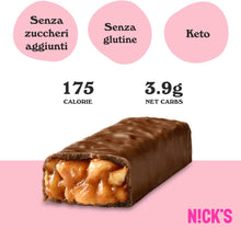 Carica l&#39;immagine nel visualizzatore di Gallery, NICKS Keto bar Peanuts n fudge, Barrette di cioccolato al latte con arachidi e caramello senza zuccheri aggiunti, senza glutine (15x40g)
