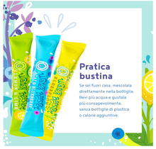 Carica l&#39;immagine nel visualizzatore di Gallery, Water Booster - Acqua Aromatizzata Mix con 3 gusti diversi (lime-limone, fiori di sambuco, açaí-mirtillo) - con Vitamina C- Naturalmente Deliziosa, a Basso contenuto Calorico e Senza Zuccheri Aggiunti
