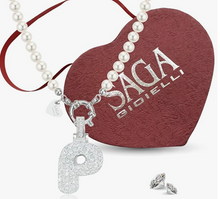 Carica l&#39;immagine nel visualizzatore di Gallery, SAGA GIOIELLI® Collana Donna Perle Ciondolo Iniziale Lettera Alfabeto Confezione Regalo Festa Della Mamma
